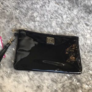 Liz Claiborne phone charging wristlet
